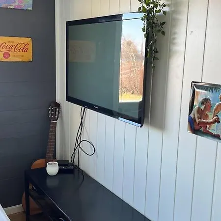 Eget Rom Og Bad Med Delt Kjokken, 15 Minutter Fra Trondheim Malvik