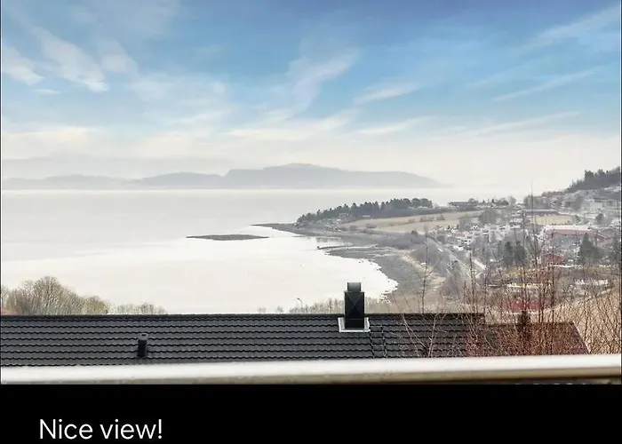 Eget Rom Og Bad Med Delt Kjokken, 15 Minutter Fra Trondheim